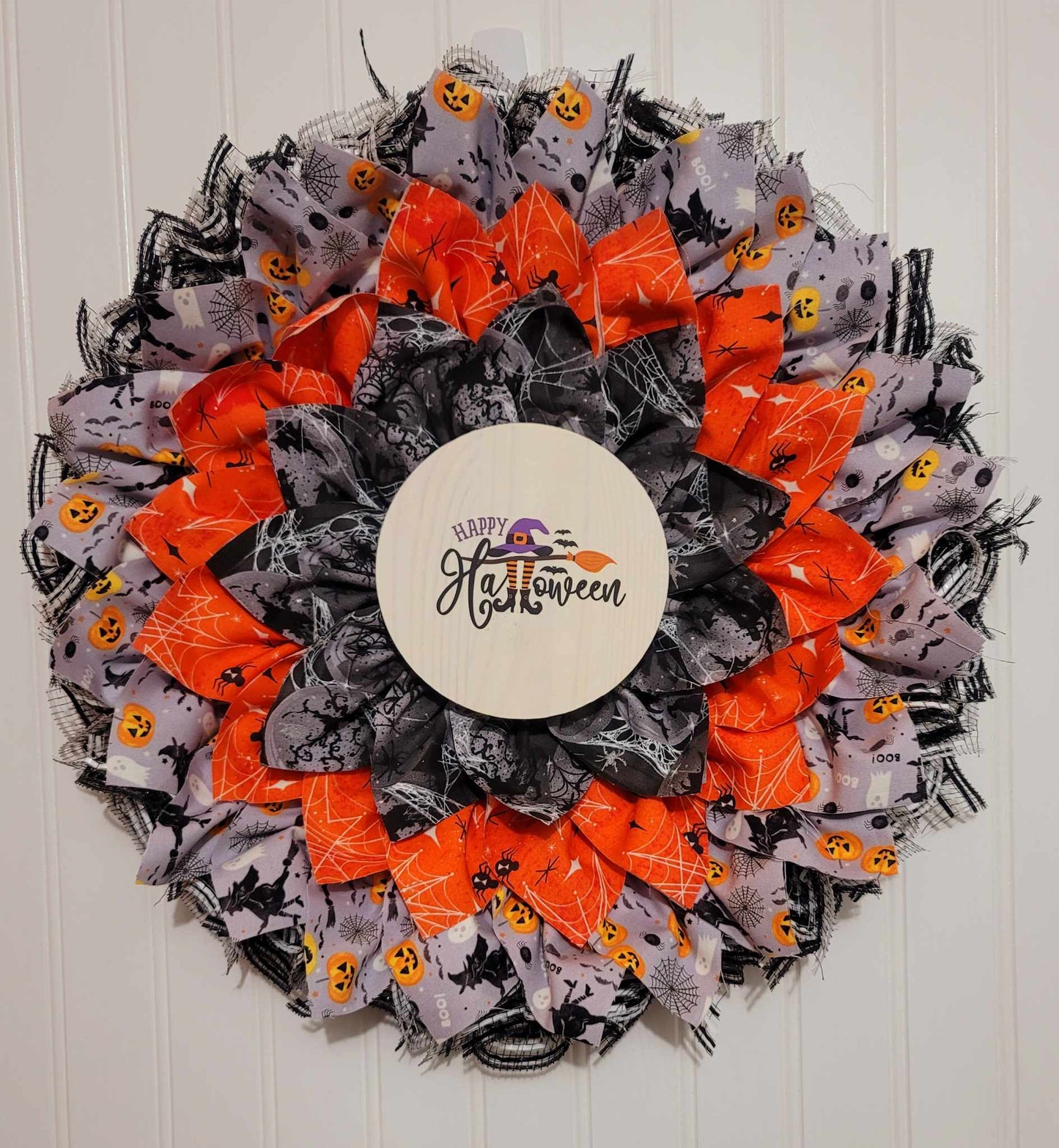 Happy Halloween Wreath
