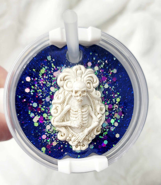 Skeleton Cameo Lid Cover