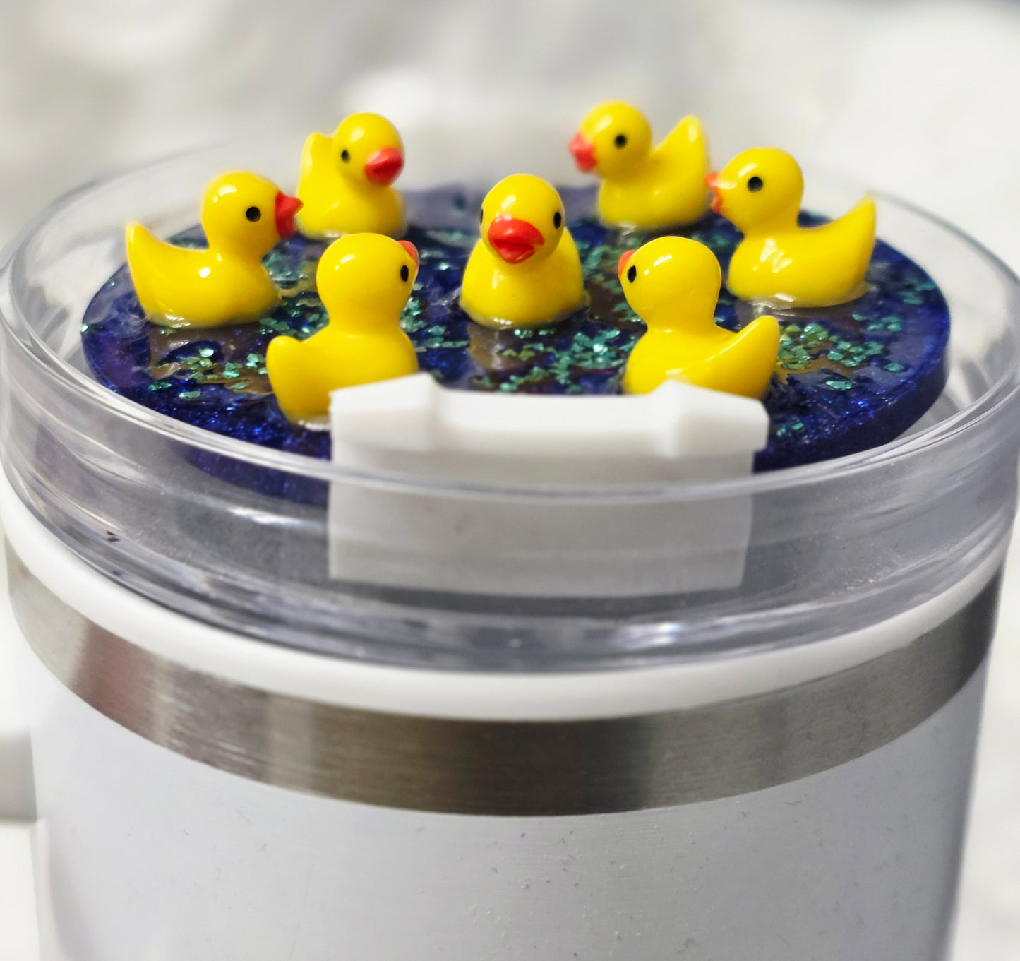 Bubbly Ducky Lid Cover