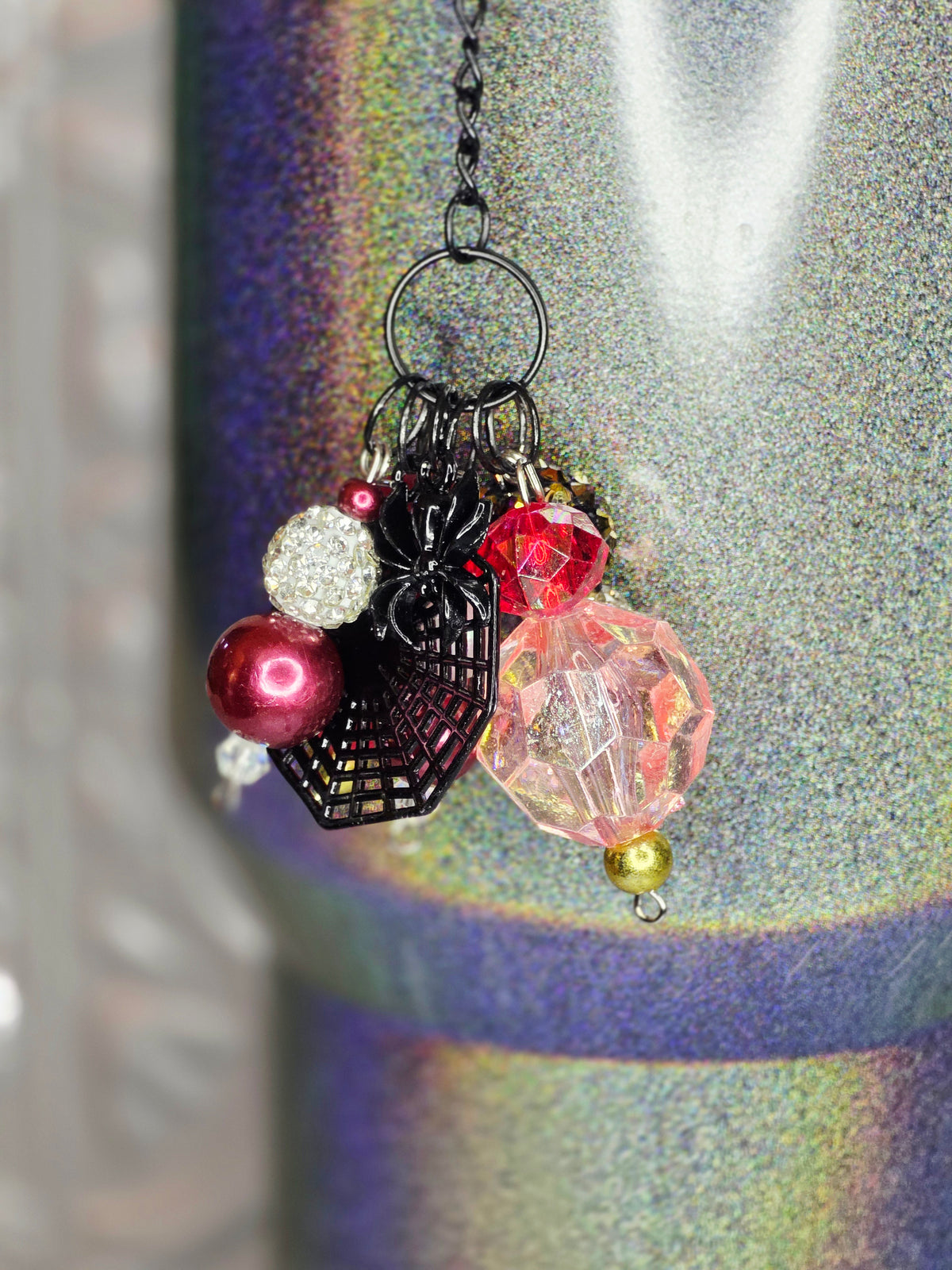 Bordeaux Spider Tumbler Dangle